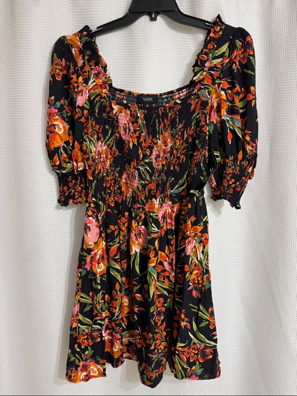 NWT MSK short floral dress. Size L
